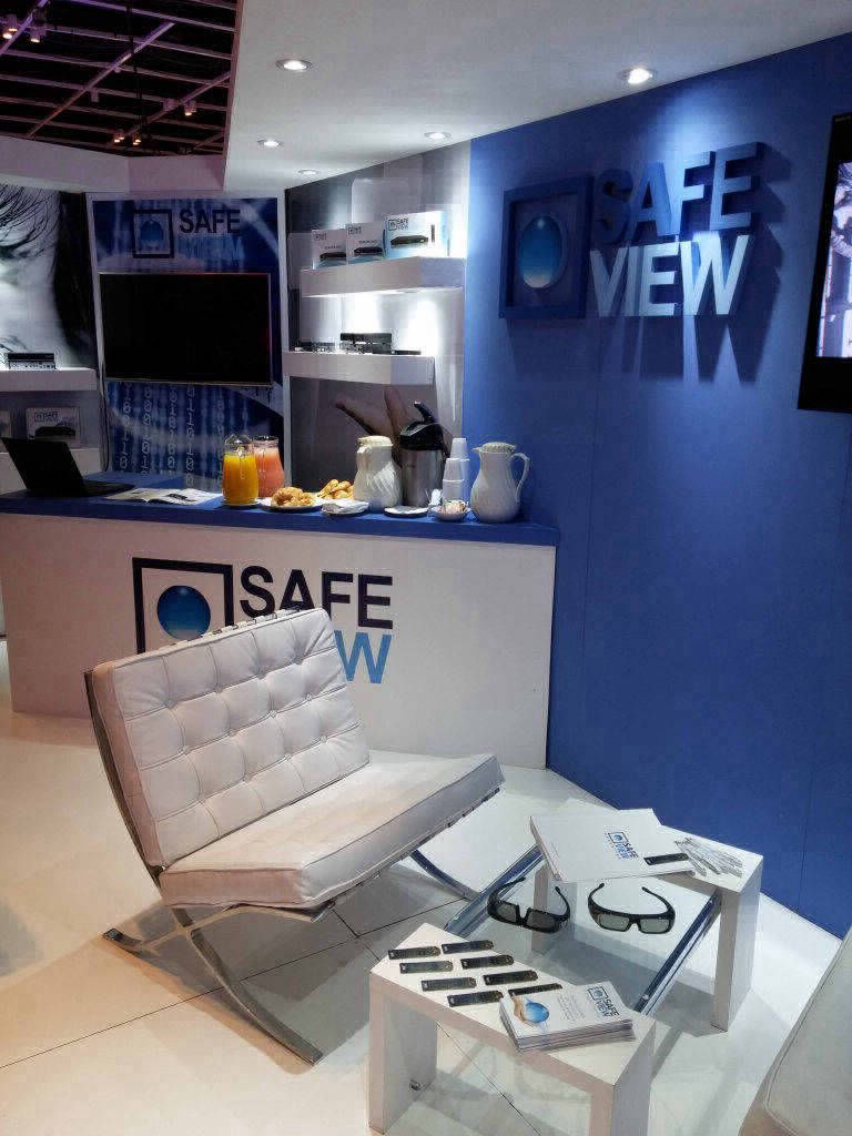 Safe View Stand vertical